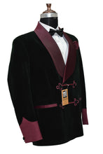 Load image into Gallery viewer, Man Green Smoking Jacket Blazers Dinner Party Wear Blazers
