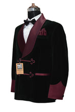 Load image into Gallery viewer, Man Green Smoking Jacket Blazers Dinner Party Wear Blazers
