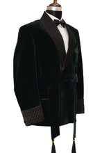 Load image into Gallery viewer, Men Green Smoking Jackets Dinner Party Wear Coats - TrendsfashionIN
